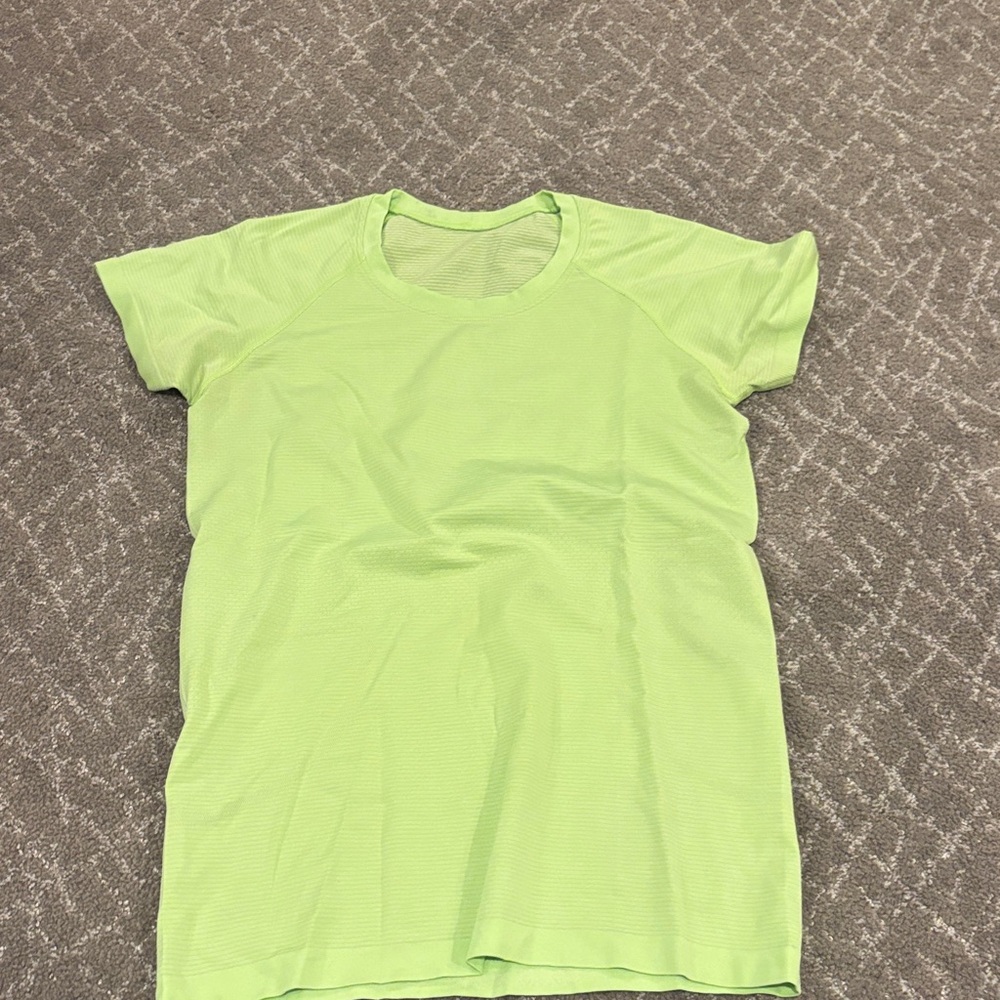 Lululemon Vibrant Green T-Shirt
